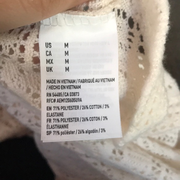 American Eagle Lace Long Sleeve - Picture 6 of 6